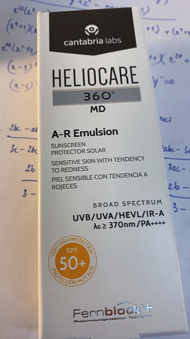 Kem Chống Nắng Heliocare 360 MD A-R Emulsion SPF50+ - Bảo Vệ Da Nhạy Cảm, Chống UVB-UVA Hiệu Quả, Dưỡng Ẩm, Phục Hồi Tổn Thương Da 50ml