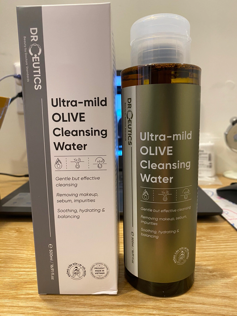 Nước Tẩy Trang DrCeutics Ultra-Mild Olive - Sạch Nhẹ Nhàng, Phù Hợp Mọi Loại Da, Không Gây Cay Mắt, Dưỡng Ẩm Tự Nhiên