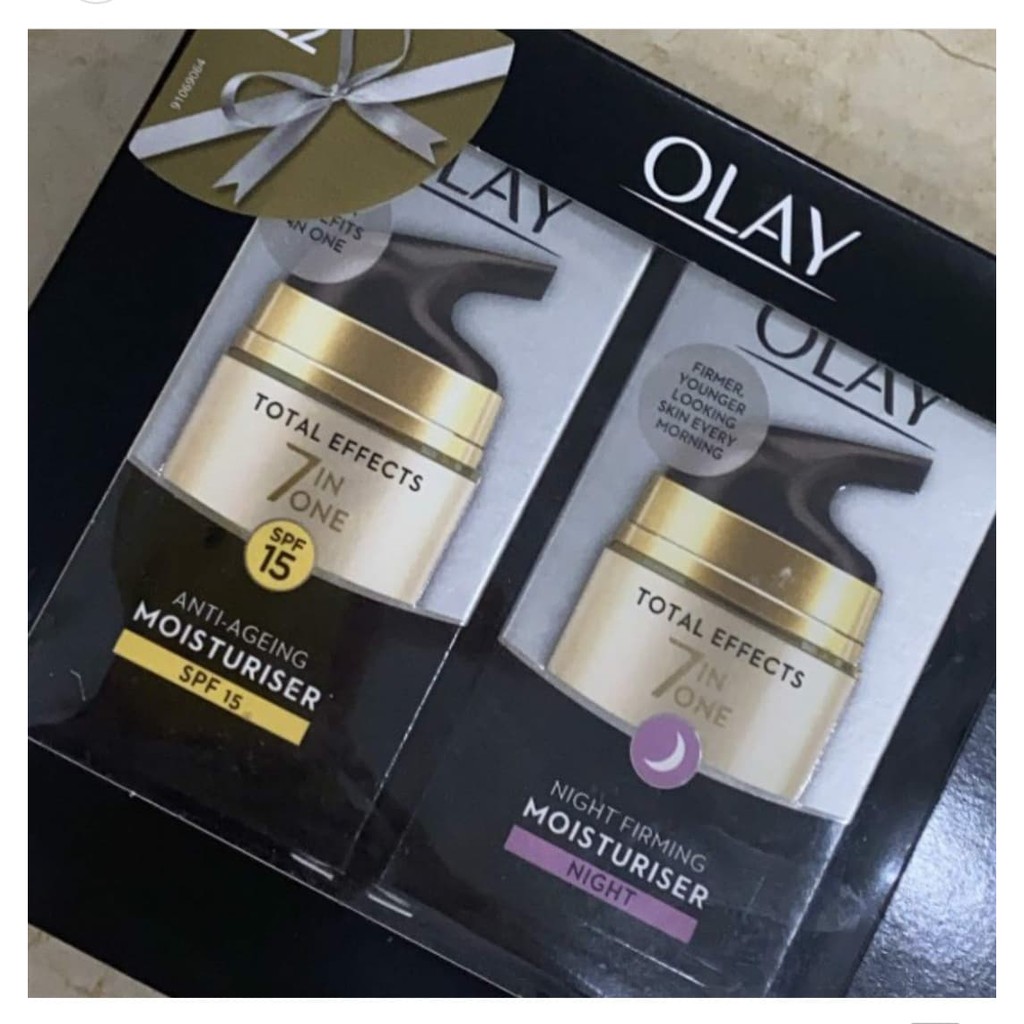Set Kem Dưỡng Olay Total Effects 7 in 1 Ngày và Đêm - Dưỡng Da Chống Lão Hóa, Đều Màu Da, SPF 15, 2 Lọ 37ml
