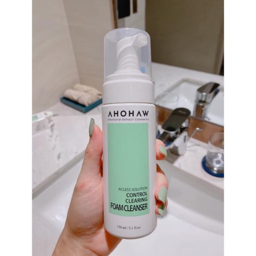Sữa Rửa Mặt Kiềm Dầu Ahohaw Control Clearing Foam Cleanser - Làm Sạch Sâu, Ngăn Ngừa Mụn, Phù Hợp Với Da Dầu và Da Mụn 150ml