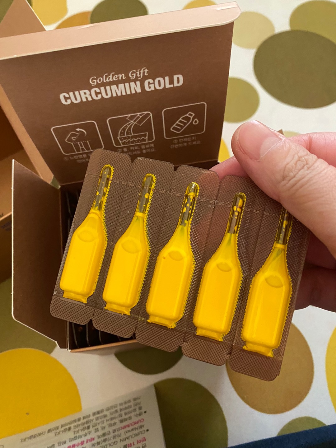 Tinh Nghệ Nano Curcumin Gold Golden Gift Hàn Quốc - Viên Uống Làm Sáng Da Tẩy Nám Tàn Nhang Hỗ Trợ Sức Khỏe 50 Ống