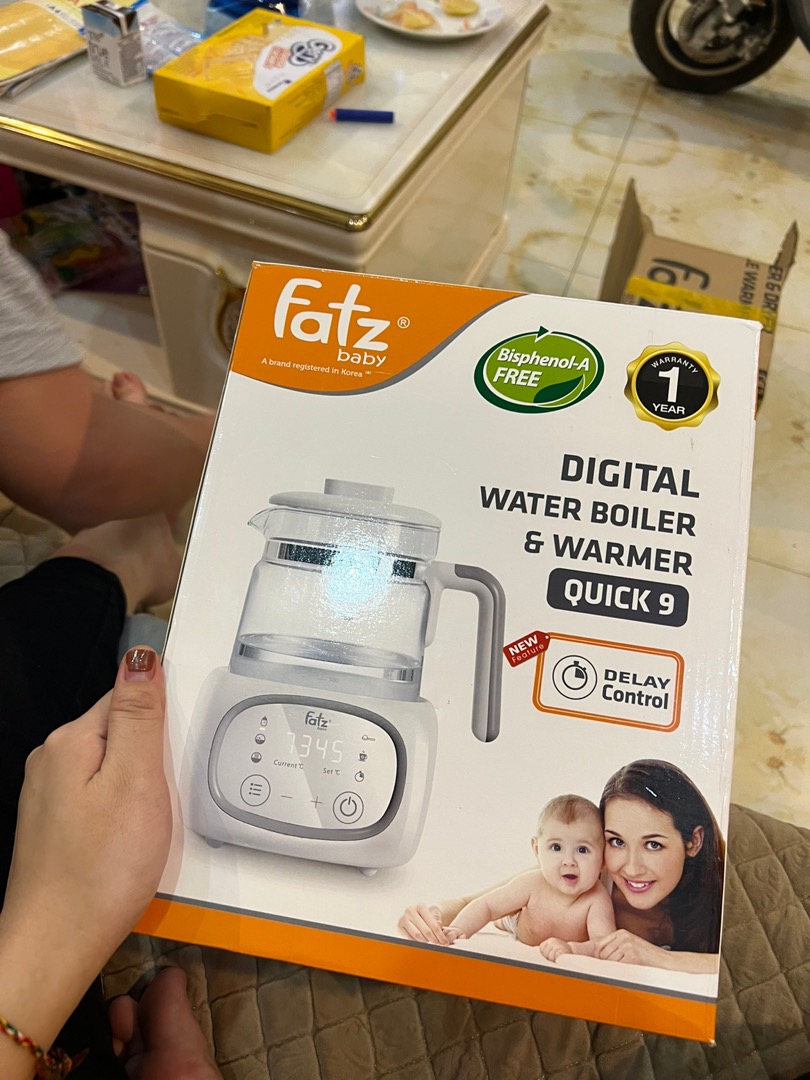 Máy Đun Nước Pha Sữa Điện Tử QUICK 9 Fatzbaby FB3526TN - Chức Năng Giữ Ấm, Siêu Tốc, Dung Tích 1.2L, Thích Hợp Cho Gia Đình