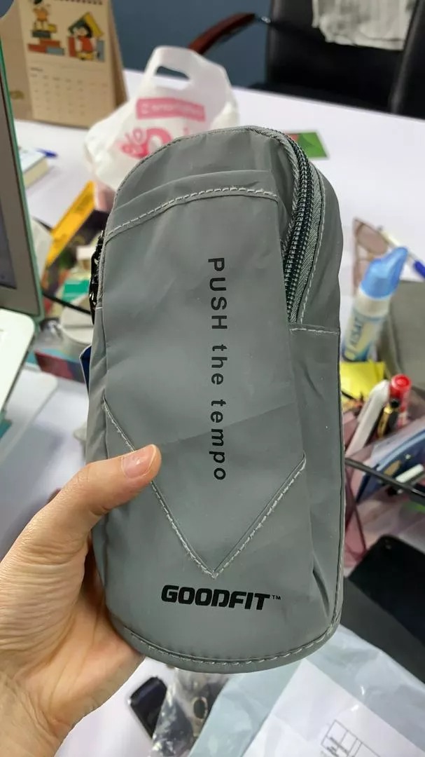 Túi Đeo Điện Thoại Chạy Bộ Phản Quang GoodFit GF201RA - Đa Năng Cho Tập Luyện, Chống Thấm, Dùng Được Mọi Điện Thoại