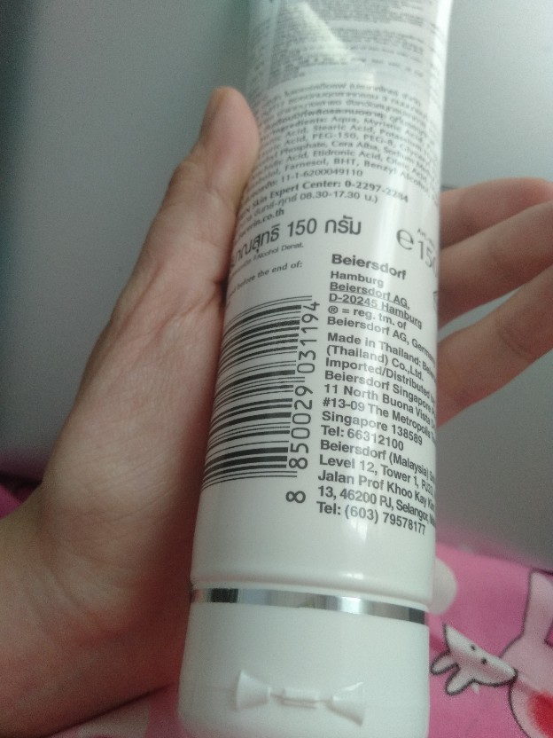 Sữa Rửa Mặt Eucerin White Therapy 150ml - Giúp Trắng Da, Mờ Thâm, An Toàn Cho Da Nhạy Cảm, Chăm Sóc Da Hiệu Quả