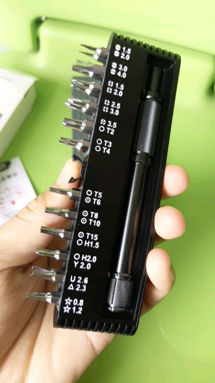 Bộ Tua Vít Đa Năng Deli 25 Chi Tiết DL240025B - Dụng Cụ Sửa Chữa Tiện Lợi Cho Mọi Gia Đình, Đầu Vít Từ Tính, Thiết Kế Nhỏ Gọn
