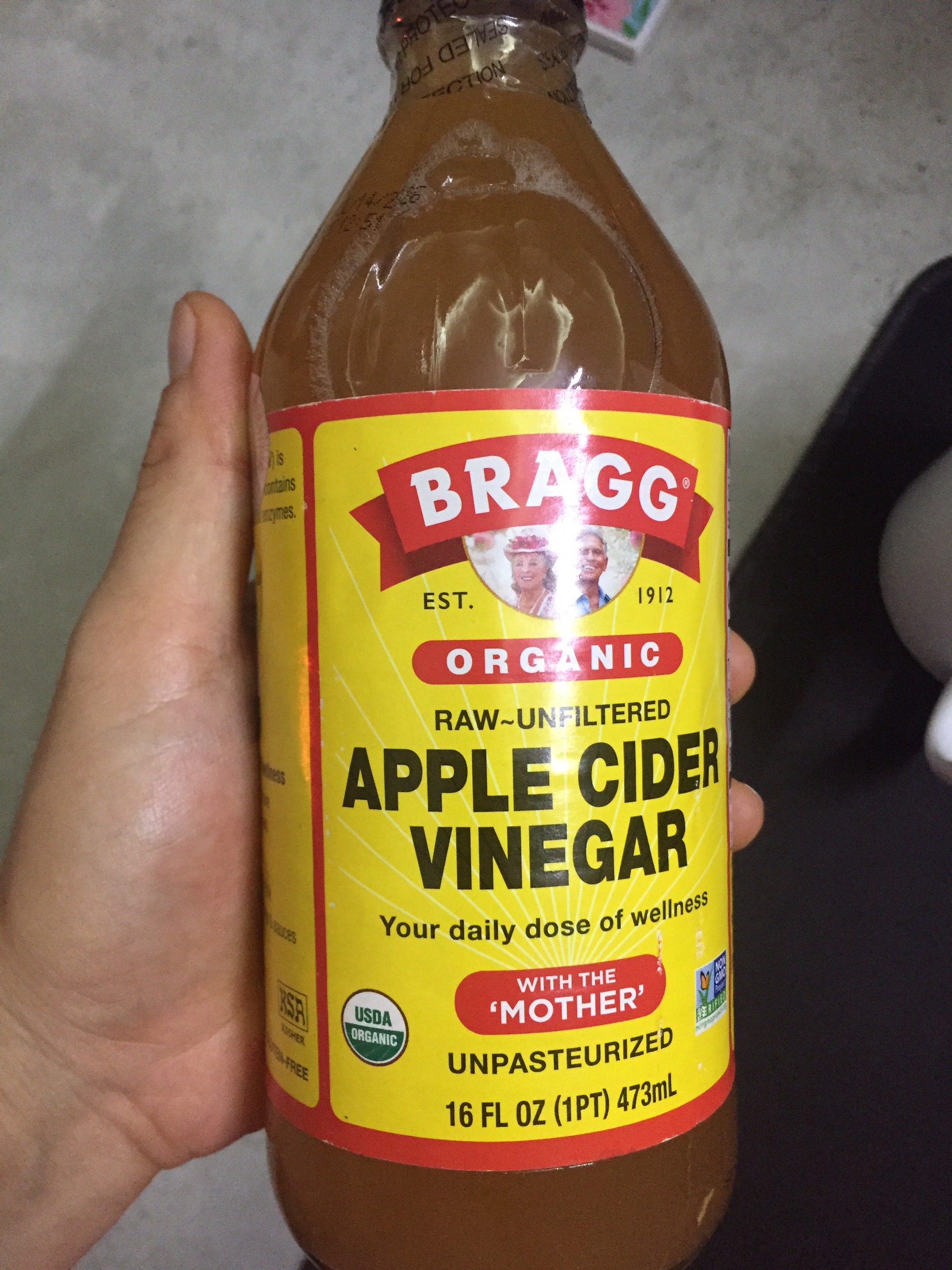 Giấm Táo Hữu Cơ Bragg Organic 473ml - Giấm Tự Nhiên Không Biến Đổi Gen, Hỗ Trợ Tiêu Hóa Và Miễn Dịch, Chứng Nhận Hữu Cơ USDA