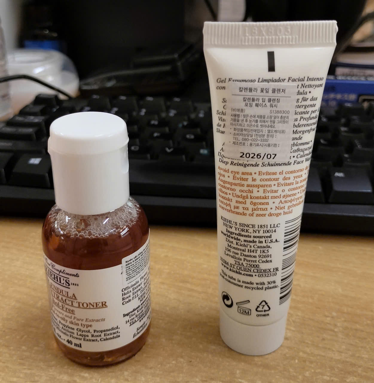 Nước hoa hồng Kiehl's Calendula Herbal Extract Alcohol-Free 250ml - Toner Duy Trì Cân Bằng Da Dầu, Hỗ Trợ Giảm Mụn, Dịu Nhẹ, Thiên Nhiên