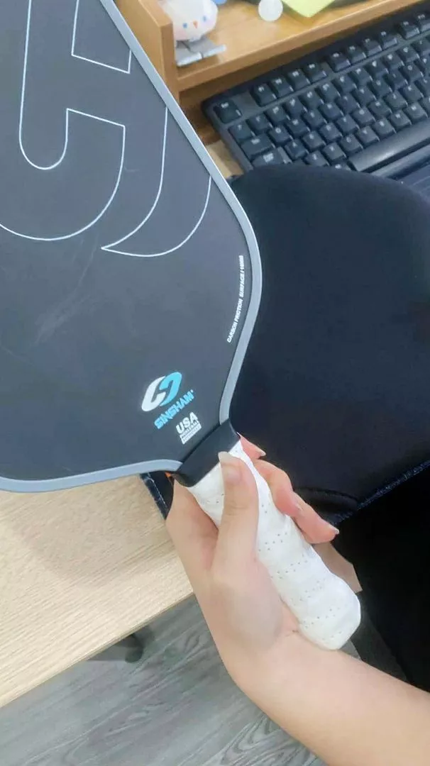 Vợt Pickleball Sinsham Carbon T700 16mm - Độ Bền Cao, Thiết Kế Năng Động, Hoàn Hảo Cho Những Cú Đánh Chính Xác