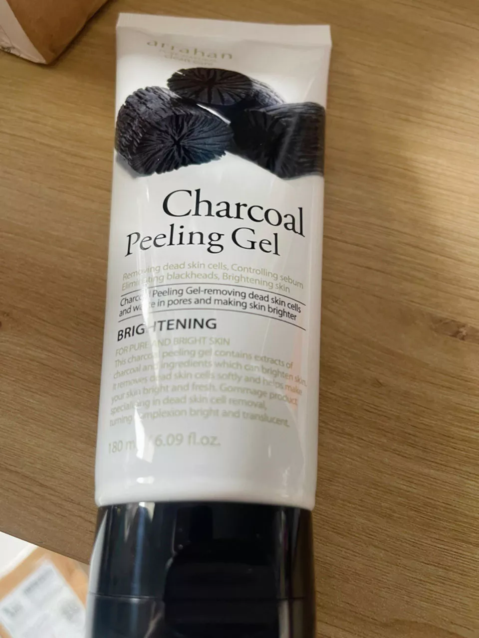 Tẩy da chết Arrahan Whitening Peeling Gel Hàn Quốc 180ml - Gel Tẩy Tế Bào Chết Dạng Gel Chiết Xuất Từ Trái Cây, Làn Da Sáng Mịn