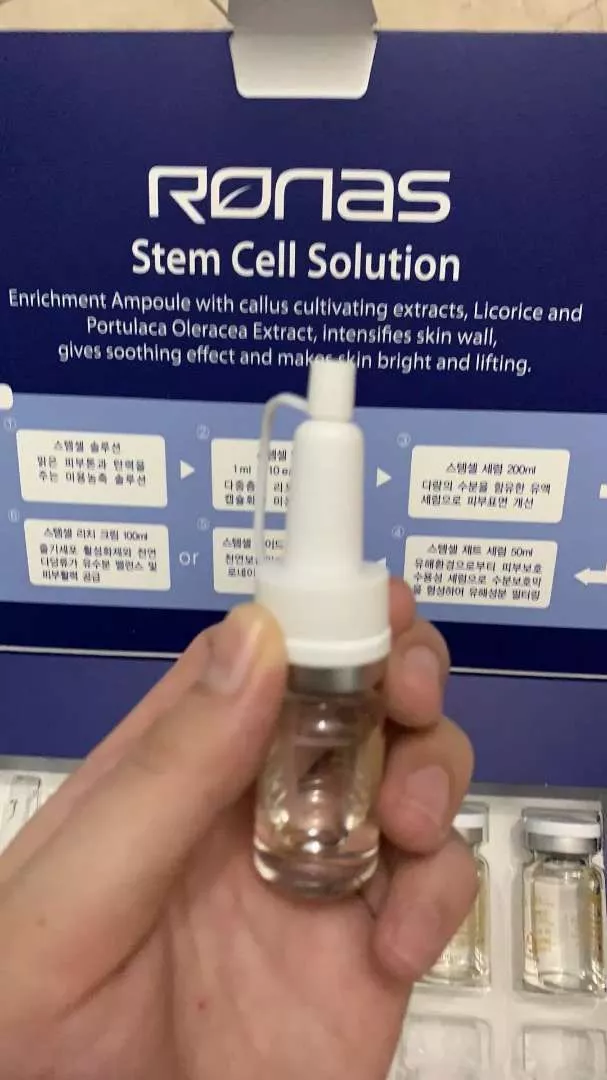 Tinh Chất Tế Bào Gốc Ronas Stem Cell Solution Hàn Quốc - Serum Dưỡng Da Phục Hồi, Làm Sáng và Tăng Đàn Hồi Da 10 Chai x 5ml