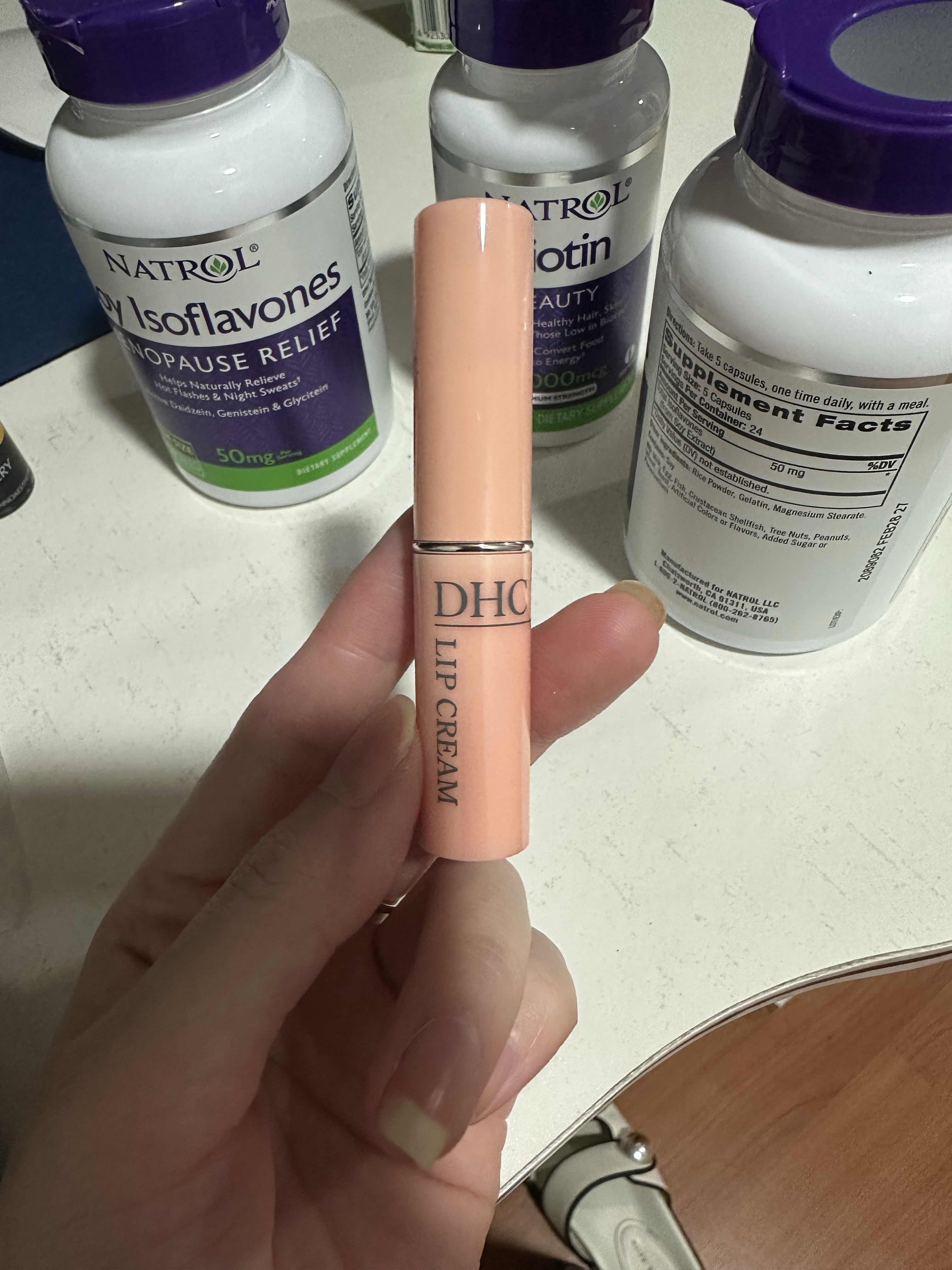 (Auth nhập khẩu) Son dưỡng môi DHC Lip Cream không màu - Dưỡng ẩm, giúp thâm môi tốt, sản phẩm nổi tiếng Nhật Bản, sửa hỗ trợ nứt nẻ môi.