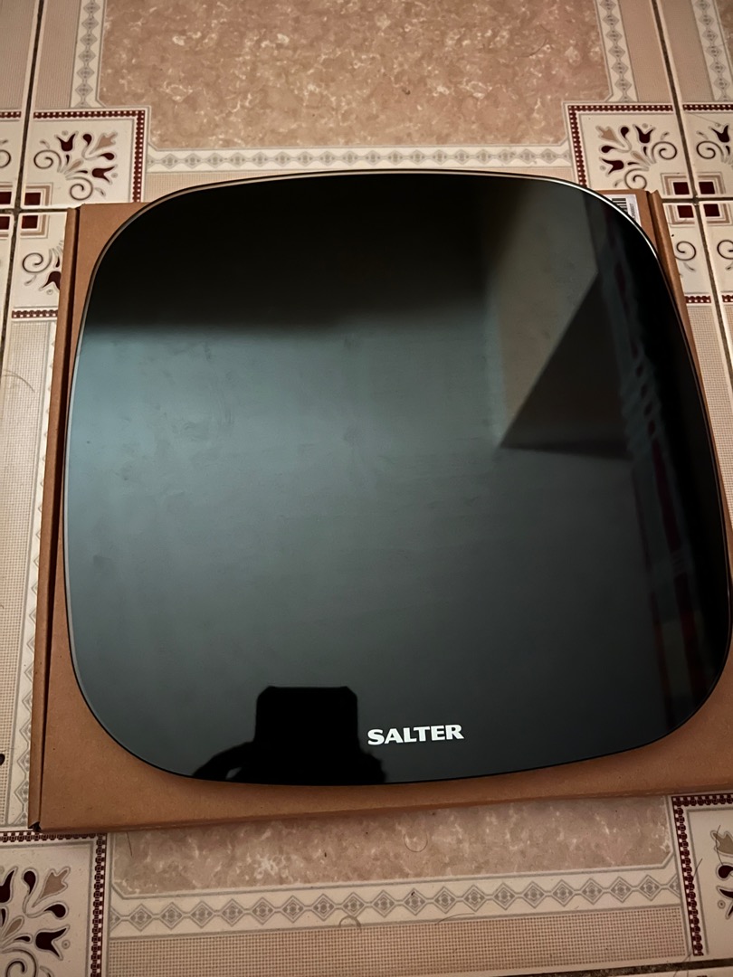 Cân sức khỏe điện tử Eco Salter 9221BK3R - Thiết kế sang trọng, màn LCD dễ đọc, pin sạc tiện lợi cho gia đình