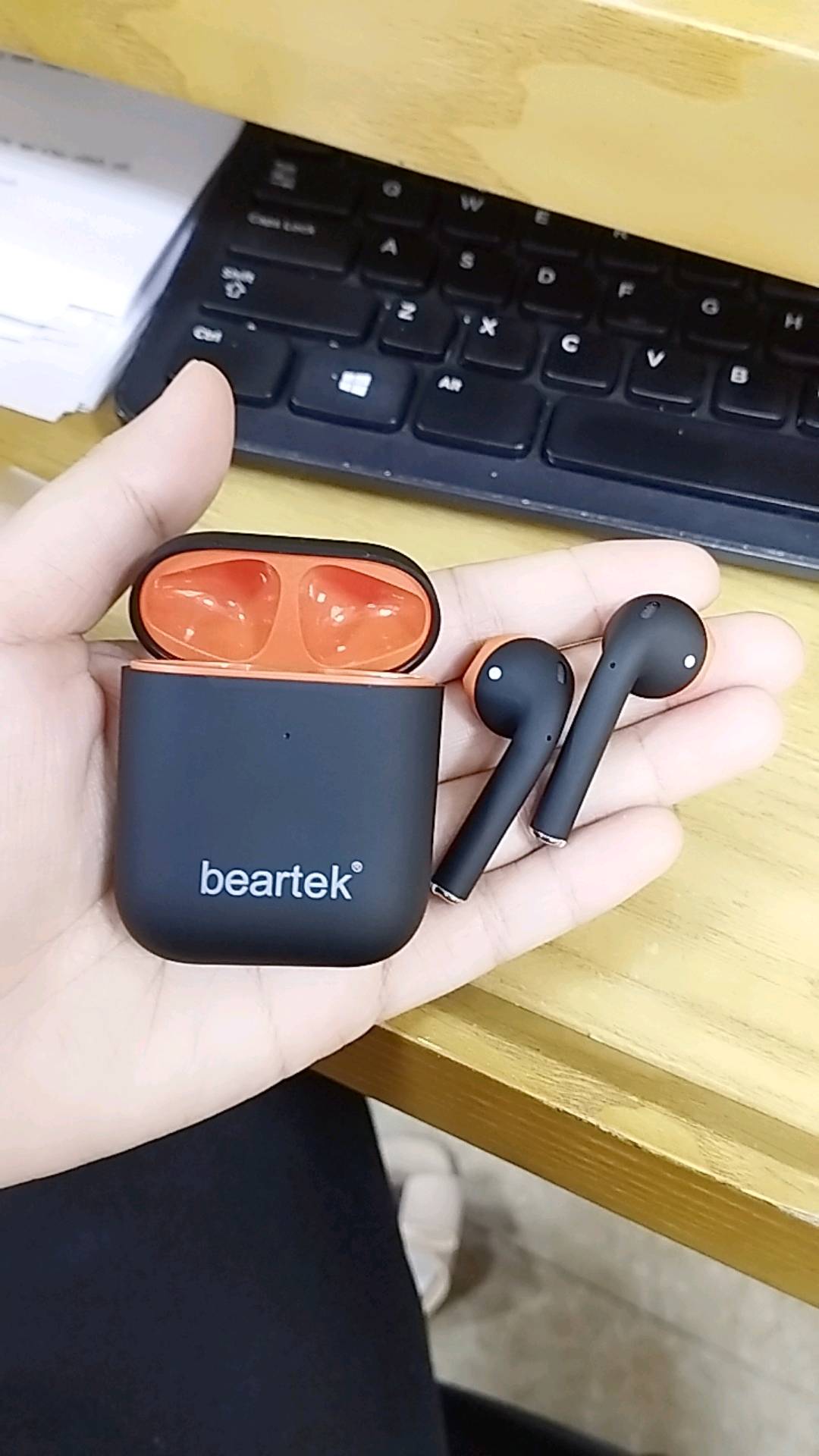 Tai Nghe Bluetooth Beartek Bearpods B66 - Âm Thanh Chân Thực, Kết Nối Nhanh, Thiết Kế Không Dây Tiện Lợi, Hỗ Trợ Bluetooth 5.0