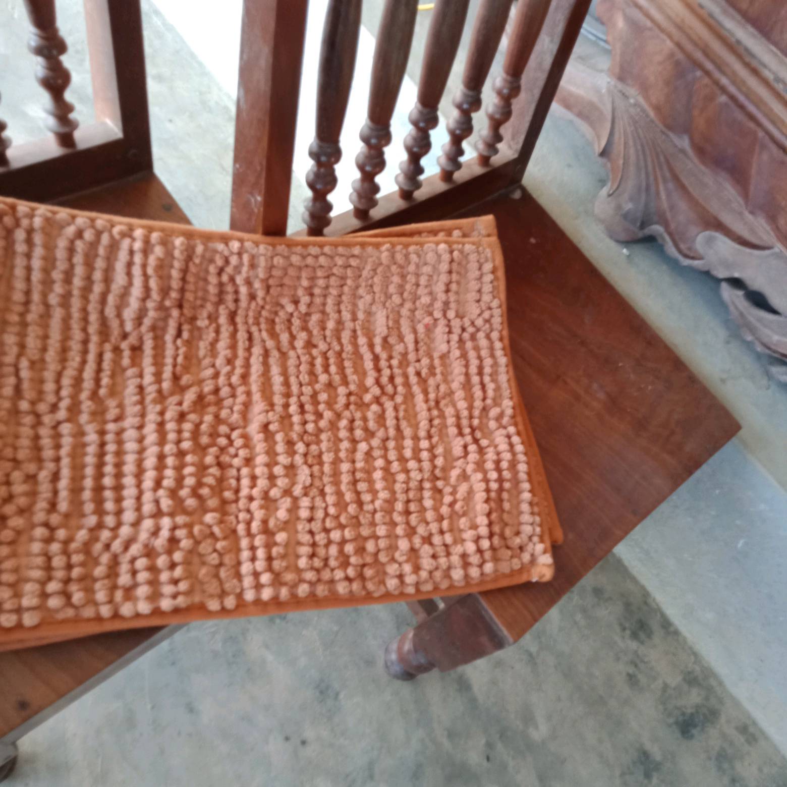 Combo 4 thảm lau chân san hô siêu thấm 40x60cm - Thảm mềm mại chống nước, lý tưởng cho phòng tắm, bếp, và phòng khách