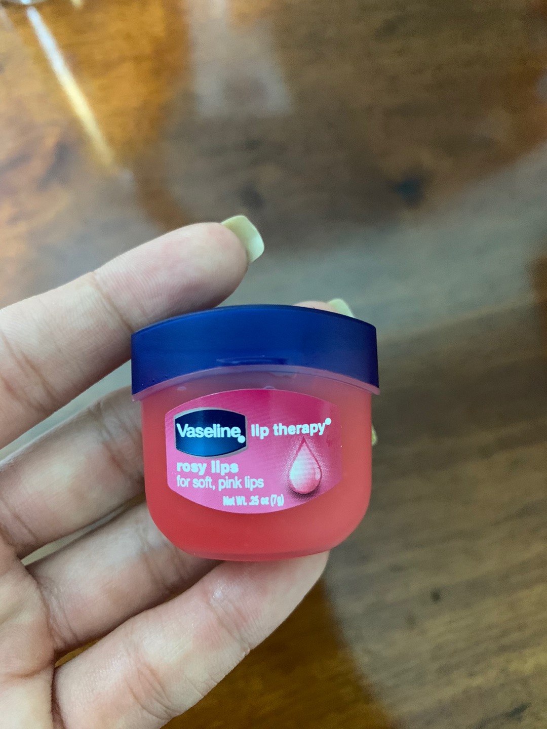 Combo 2 Hũ Son Dưỡng Môi Vaseline Lip Therapy - Giúp Môi Xuất Sắc, Ngăn Khô Nứt, Dưỡng Ẩm Mềm Mại Tự Nhiên