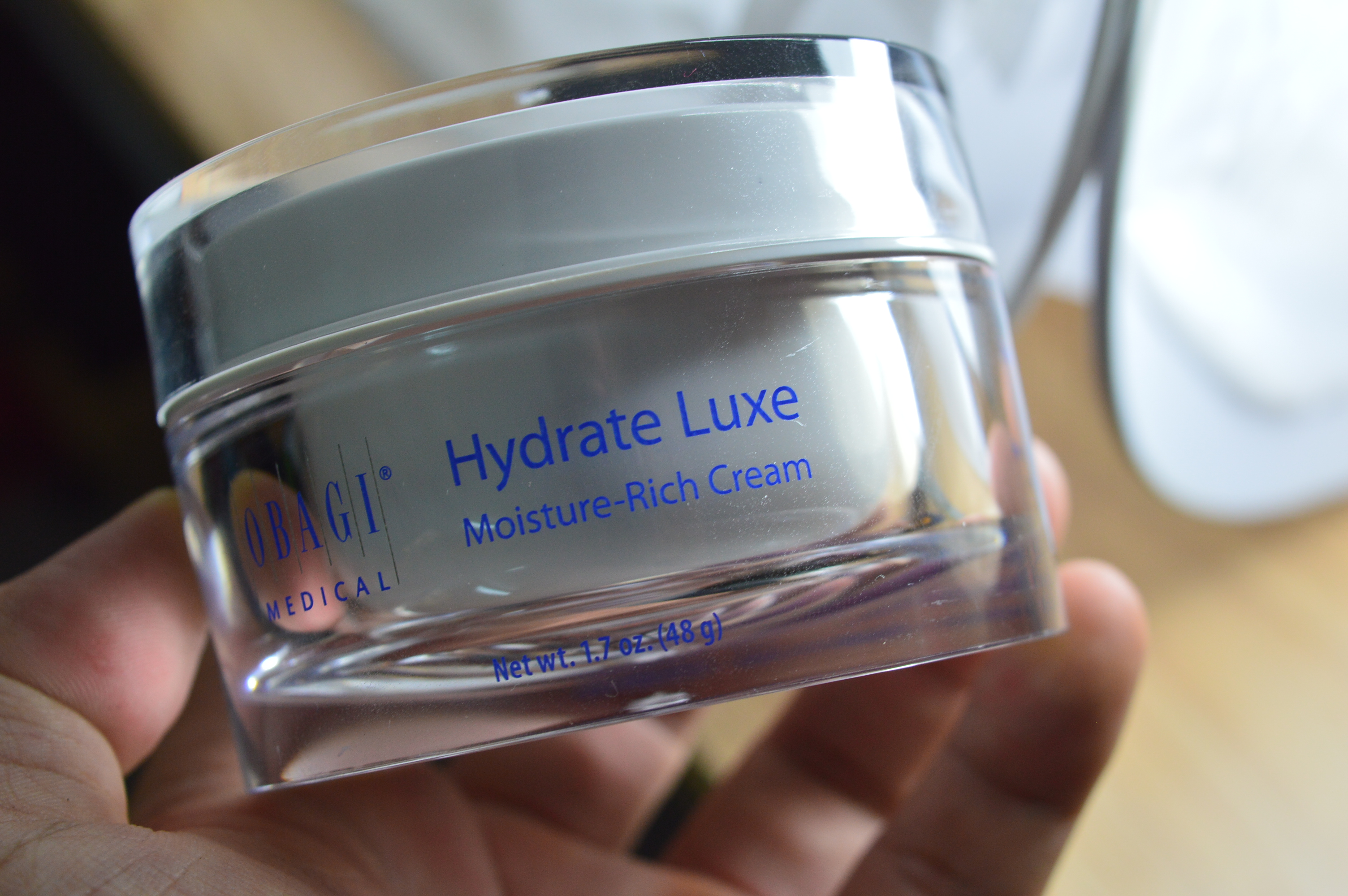 Kem Dưỡng Ẩm Obagi Hydrate Luxe - Dưỡng Da Ban Đêm Chuyên Sâu, Giữ Ẩm 8 Giờ, Phục Hồi Da, Giảm Nếp Nhăn, 48g