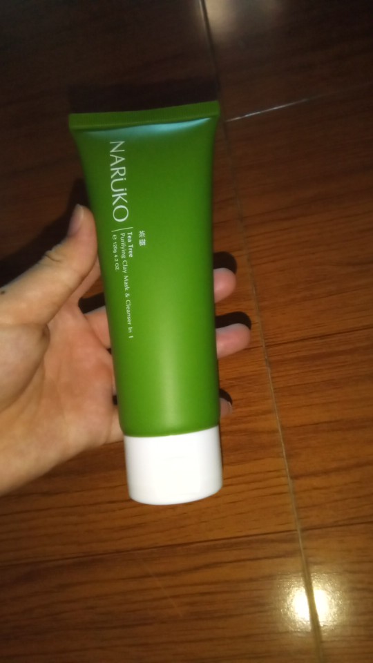 Sữa Rửa Mặt Tràm Trà Naruko Tea Tree Purifying Clay Mask - Kiểm Soát Dầu, Ngăn Ngừa Mụn, Dưỡng Sáng Da 120g