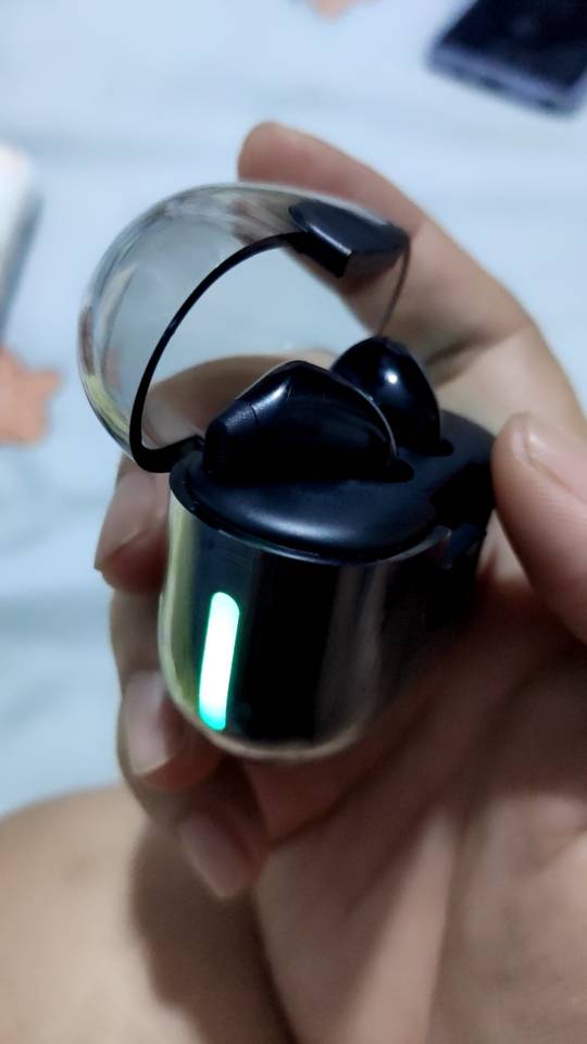 Tai nghe Bluetooth Lenovo LP12 2021 - Âm thanh HIFI, thiết kế nhỏ gọn, công nghệ Bluetooth 5.1, giảm tiếng ồn, tiện lợi cho mọi người.