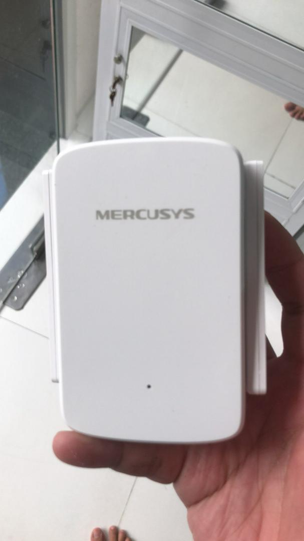 Bộ Mở Rộng Sóng Wifi Mercusys ME30 AC 1200Mbps - Kết Nối Đa Thiết Bị, Tốc Độ Cao, Dễ Dàng Cài Đặt