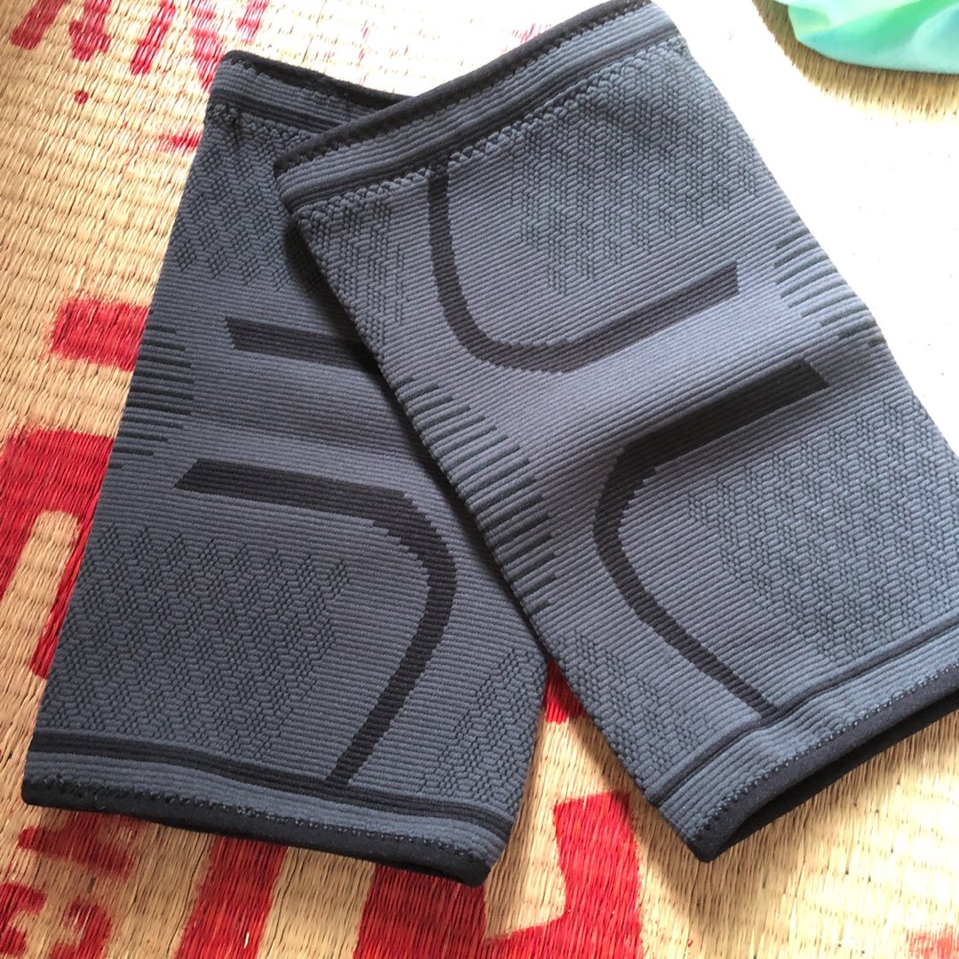 Bó Gối Đàn Hồi Aolikes AL7718 - Bảo Vệ Khớp Thể Thao, Chất Liệu Co Giãn, Thoải Mái Tập Gym, Nhiều Màu Sắc Đen Đỏ Xanh