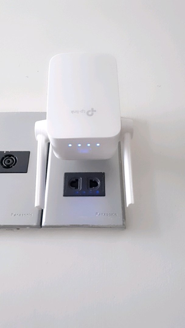 Bộ mở rộng sóng Wifi TP-Link RE205 băng tần kép AC 750Mbps - Phủ sóng lên tới 30m, 2 anten ngoài, kết nối ổn định cho lướt Web và chơi game
