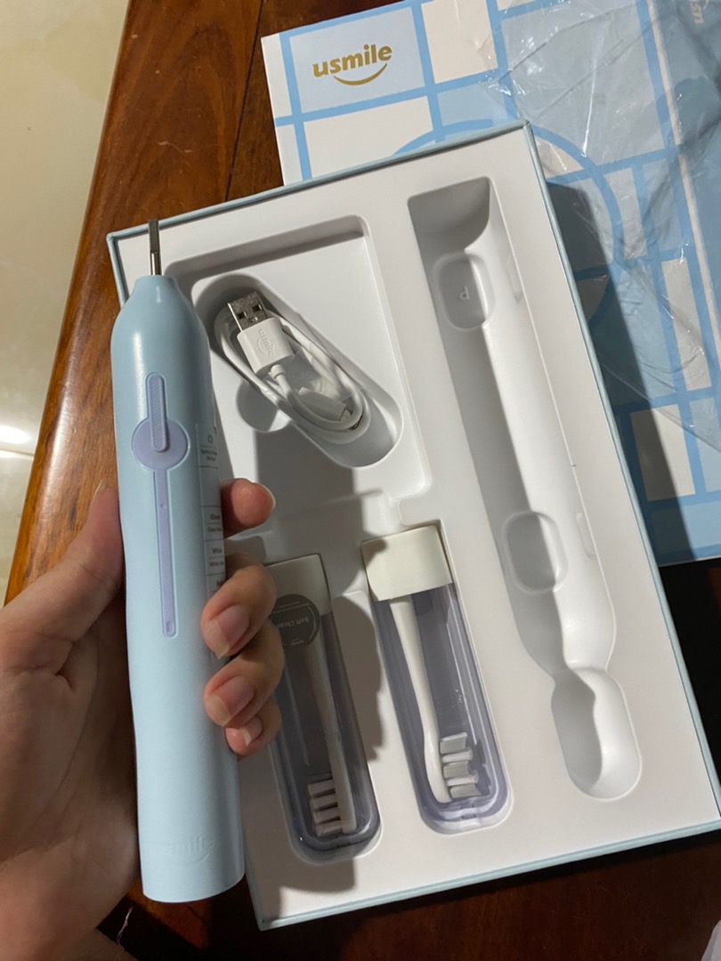 Bàn Chải Đánh Răng Điện Sóng Siêu Âm Usmile P1 - Thiết Kế Nhỏ Gọn, 3 Chế Độ Làm Sạch, Rung 38.000 Vòng/Phút, Đèn LED Hiển Thị