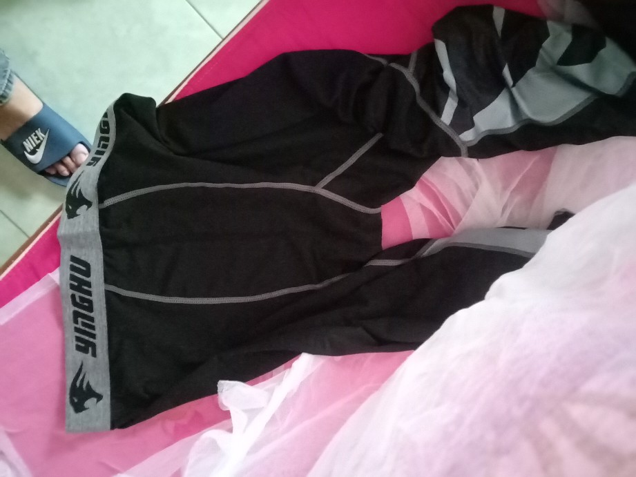 Quần Legging Thể Thao Nam Đen Xám - Chất Liệu Polyester Đàn Hồi, Ôm Cơ Thoải Mái, Thời Trang Tập Gym, Hỗ Trợ Tập Luyện Năng Động