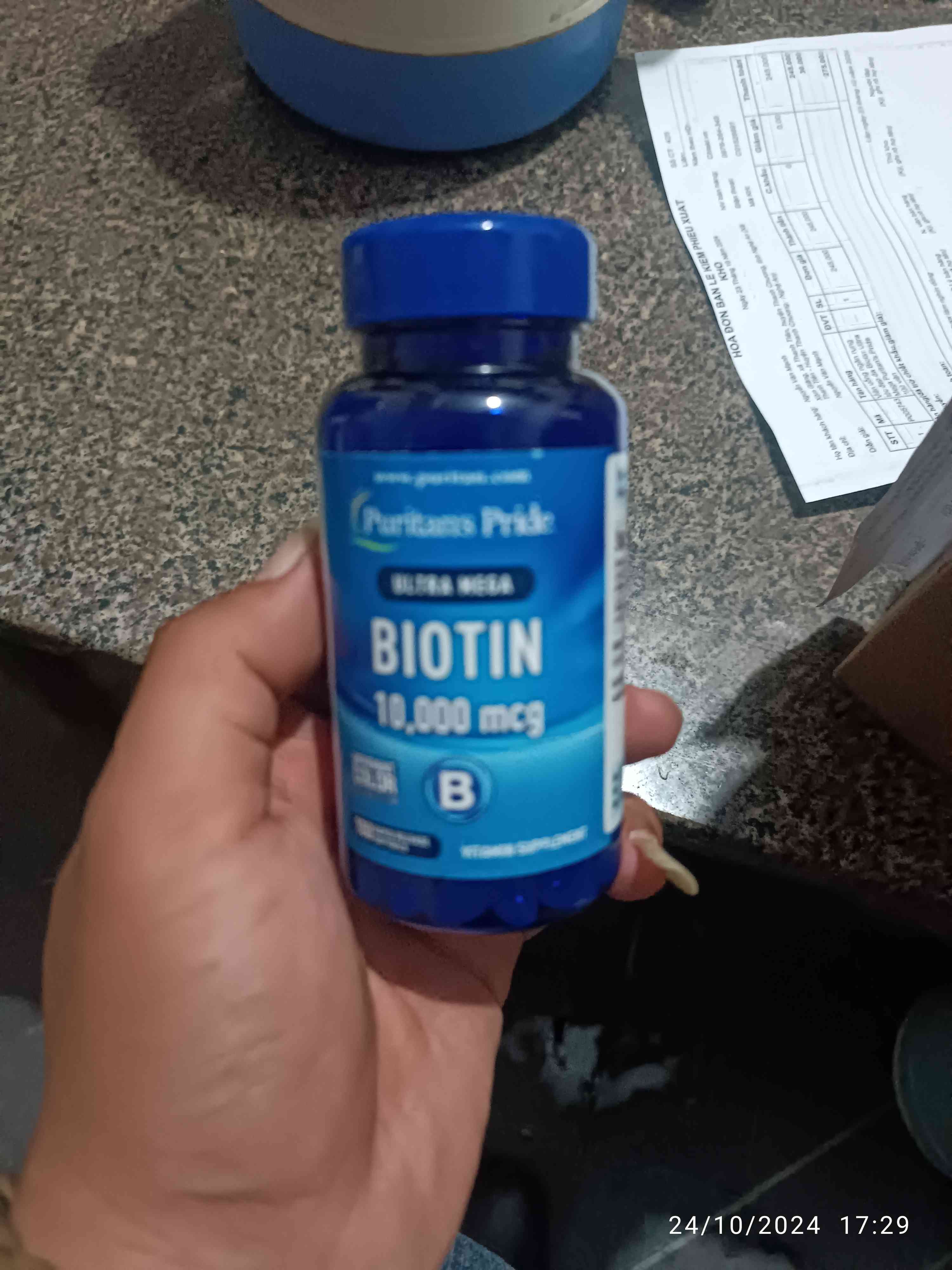 (Xách tay) Viên uống Biotin Ultra Mega 10,000mcg Puritan's Pride - Hỗ trợ giảm rụng tóc, đẹp da, tăng cường sức khỏe cho tóc và da 100 viên Mỹ chính hãng