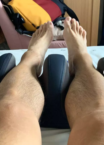 Máy Massage Chân 3D Philips 6331 - Thiết Bị Massage Đa Chức Năng với 2 Chế Độ và Chườm Ấm, Giải Pháp Thư Giãn Hiệu Quả Tại Nhà