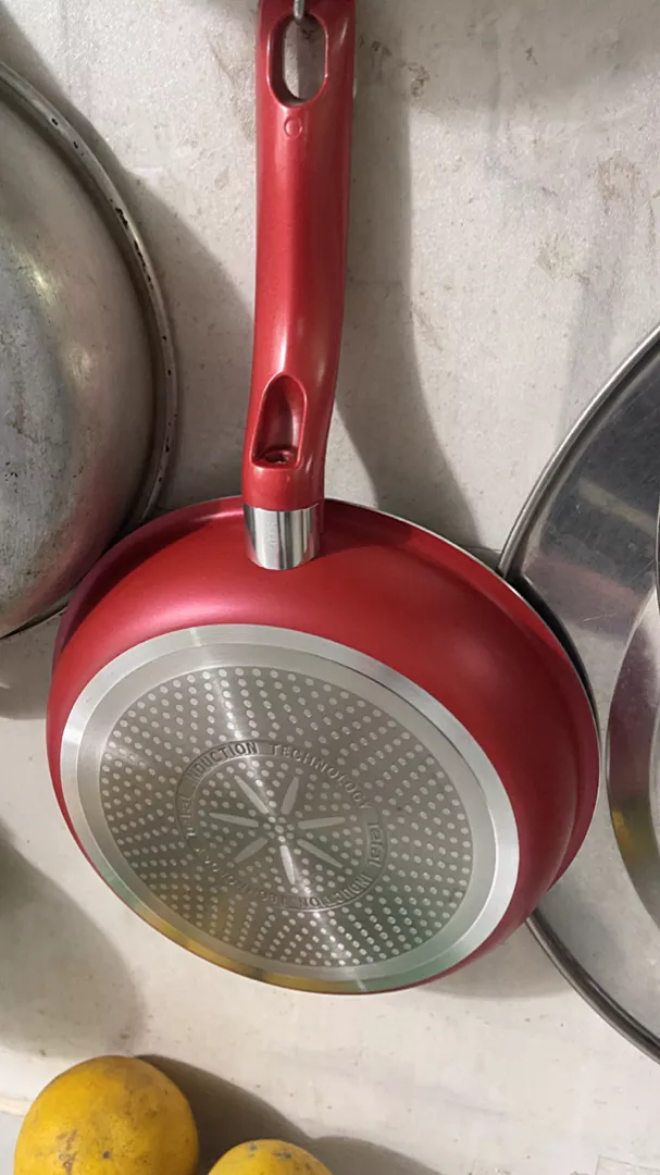 Chảo Chống Dính Tefal So Chef 21cm - Nhôm Cao Cấp, Phủ Titanium, Tương Thích Bếp Từ, Đáy Sâu, Chịu Nhiệt Tối Đa 400°C