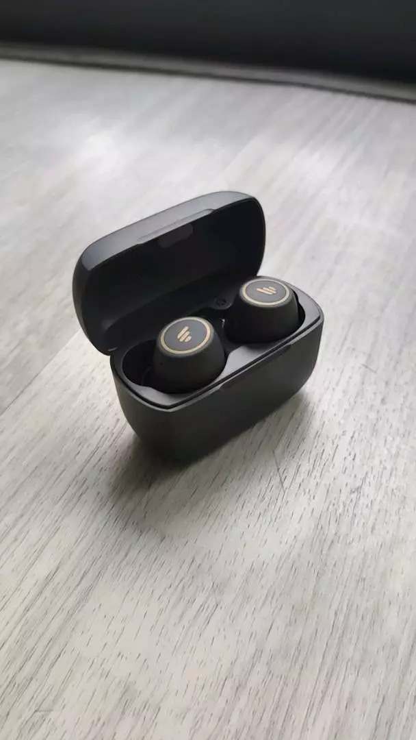 Tai Nghe Bluetooth True Wireless Edifier TWS1 Pro - Thiết Kế Nhỏ Gọn, Âm Thanh Chất Lượng, Pin Lên Đến 30 Giờ, Chống Nước IP65