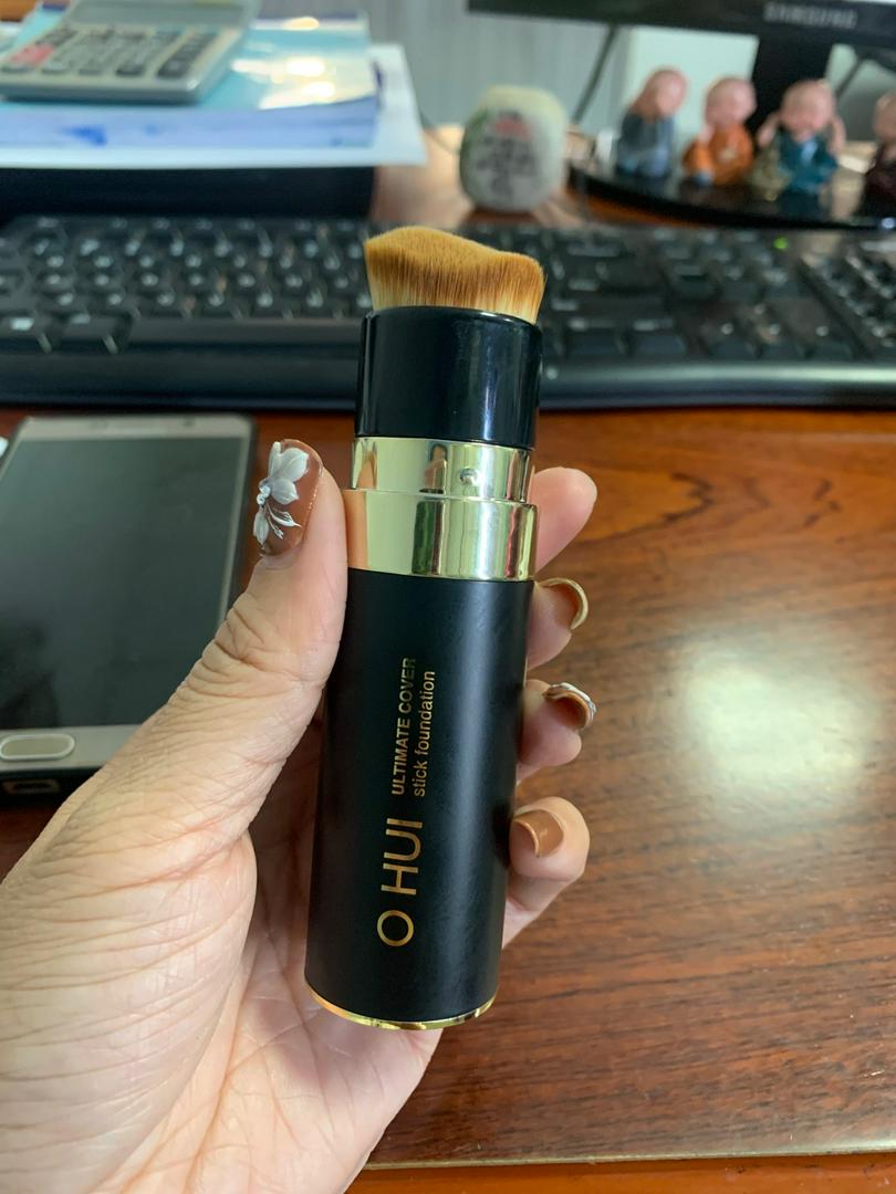 Kem Nền Dạng Thỏi Ohui Ultimate Cover Stick Foundation - Trang Điểm Dễ Dàng, Che Phủ Tối Ưu, SPF50+ Bảo Vệ Da, Hai Tone Màu Để Lựa Chọn