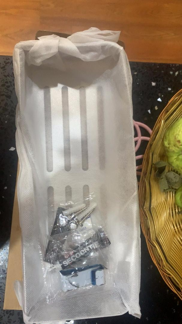 Kệ Đựng Đồ Inox Kiểu Chữ Nhật Hobby - Sản Phẩm Tiện Lợi Cho Nhà Tắm & Nhà Bếp, Dán & Khoan Tường, Chất Liệu Inox 304 Chống Gỉ