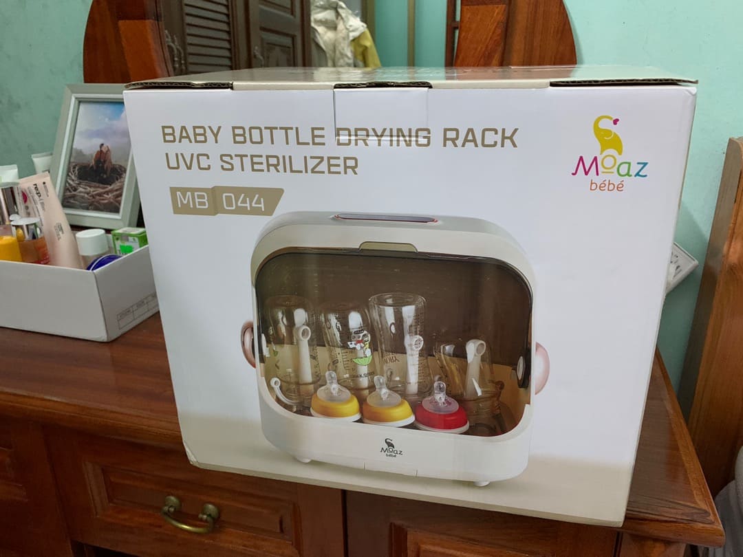 Máy Úp Bình Sữa Tiệt Trùng Sấy Khô Tia UVC MB044 Moaz BéBé - Công Nghệ Khử Khuẩn Hiệu Quả, Giữ An Toàn Cho Bé
