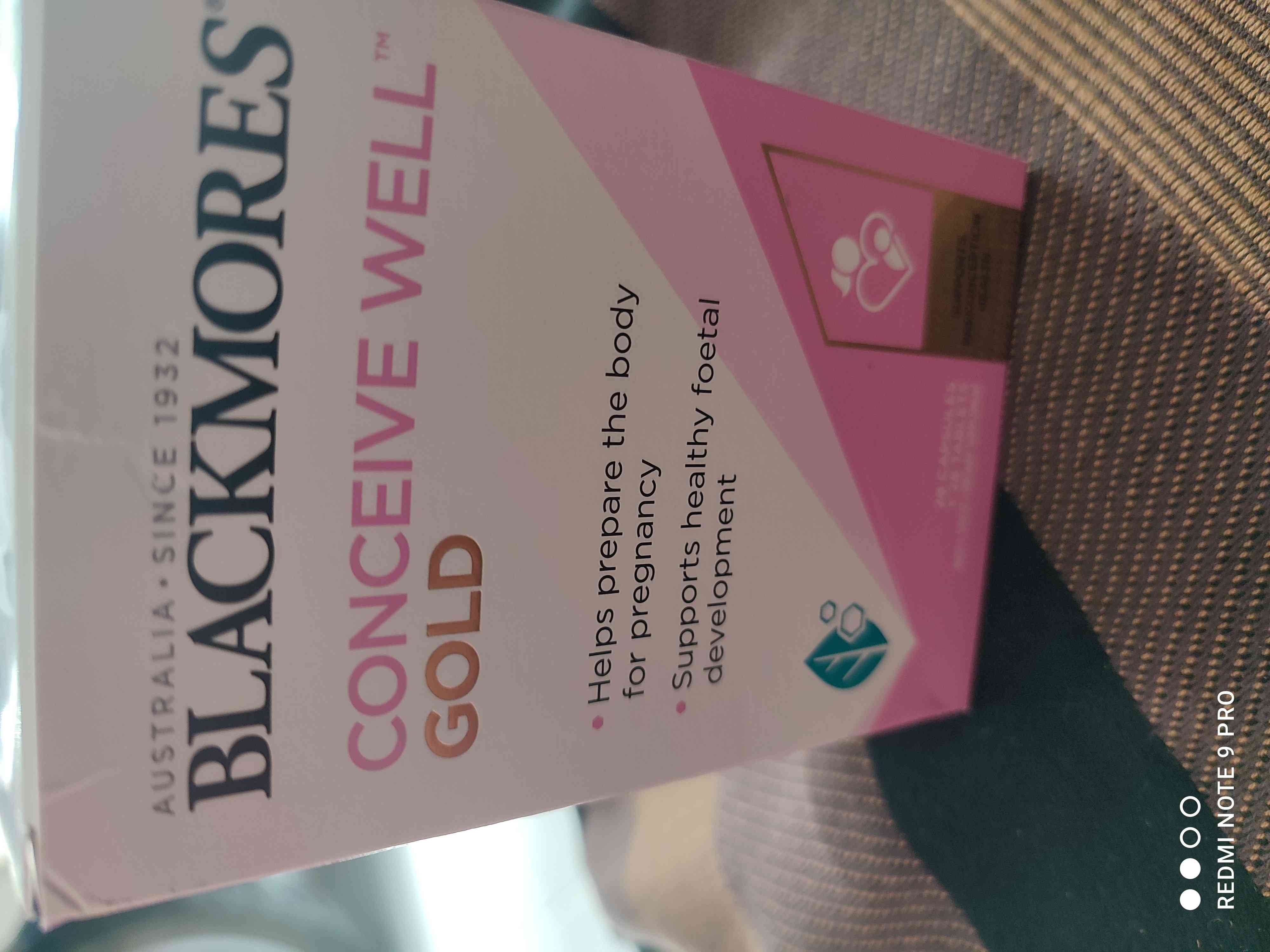 Viên uống Blackmores Conceive Well Gold - Hỗ trợ tăng khả năng thụ thai cho phụ nữ, bổ sung vitamin và chất dinh dưỡng cần thiết 56 viên