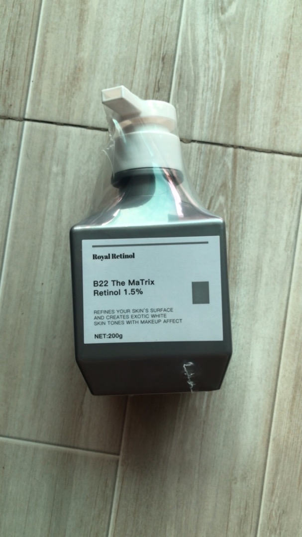 Kem Dưỡng Trắng Da Body Royal Retinol B22 The Matrix - Nuôi Dưỡng, Cấp Ẩm, Làm Mờ Nếp Nhăn, 200g