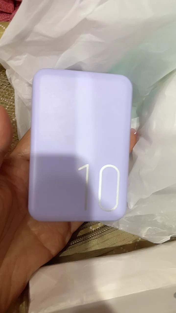 Pin sạc dự phòng không dây từ tính Remax RPP-65 10000mAh 15W - Sạc nhanh Magsafe tiện lợi, dùng cho iPhone & thiết bị di động