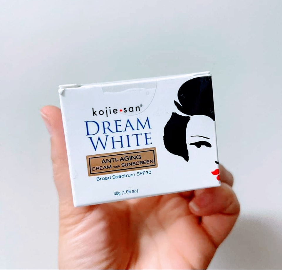 Kem Dưỡng Da Kojie San Dream White - Kem Trẻ Hóa Da Chống Nắng SPF30, Dưỡng Ẩm và Làm Trắng Da Cho Phụ Nữ Trên 30 Tuổi