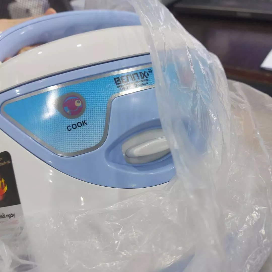Nồi Cơm Điện Mini Bennix BN-010GC 1 Lít - Dung Tích Nhỏ Gọn, Giữ Nhiệt Tốt, Thích Hợp Cho 1-2 Người ăn
