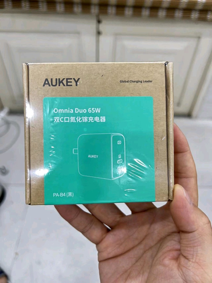 Củ sạc nhanh GaN Aukey PA-B3/PA-B4 65W - Sạc nhanh USB-C gập gọn, tiện dụng cho mọi thiết bị - Phụ kiện điện thoại chất lượng cao