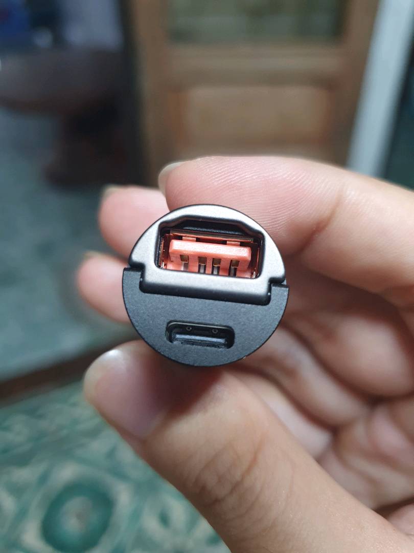 Tẩu Sạc Nhanh Ô Tô 30W Aukey CC-A3 - Công Nghệ PD và QC 3.0, Thiết Kế Siêu Nhỏ Gọn, Chất Lượng Cao, Phù Hợp Với iPhone