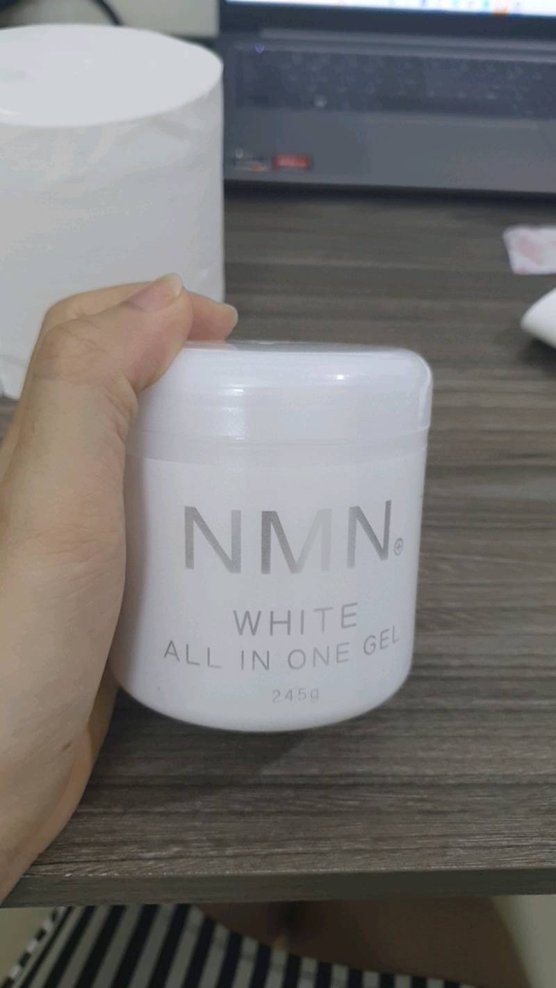 [Hàng nhập khẩu] Gel Dưỡng White All In One - Hỗ Trợ Trẻ Hóa Da, Cấp Ẩm, Chống Nếp Nhăn, Phục Hồi Độ Đàn Hồi Da 245g