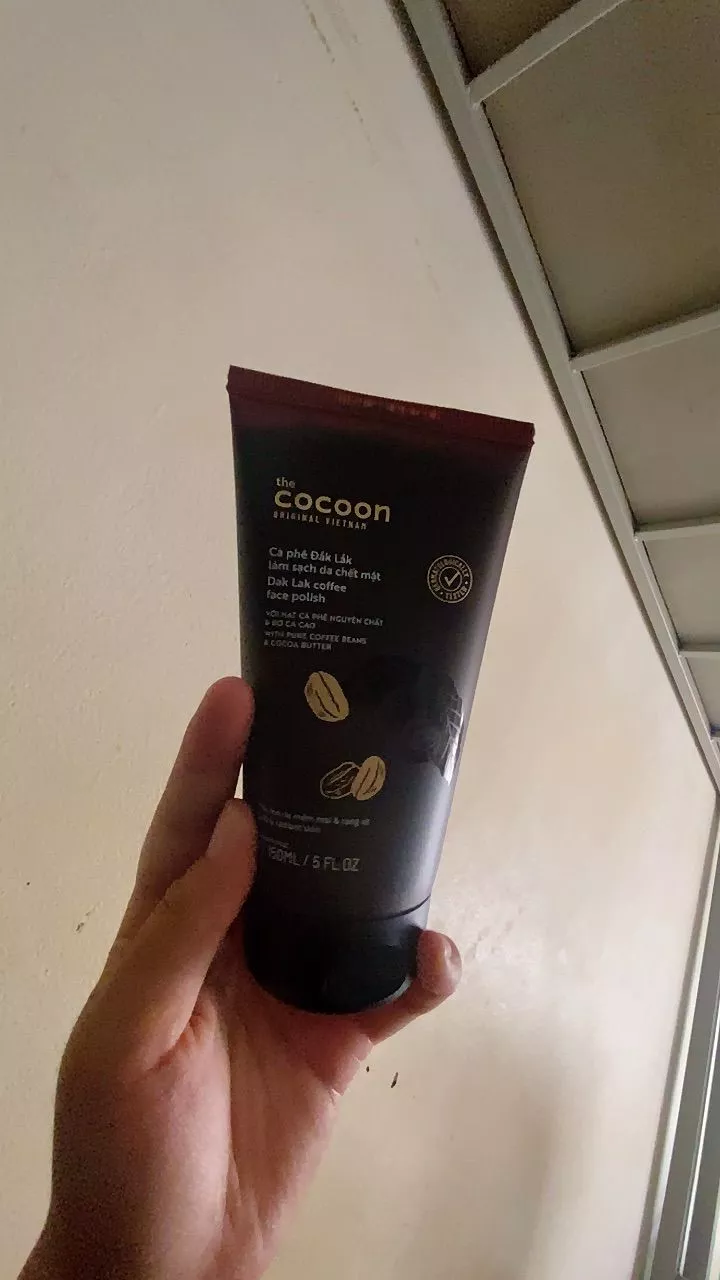 Tẩy Da Chết Mặt Cà Phê Đắk Lắk Cocoon 150ml - Giúp Da Mềm Mại, Sáng Mịn, Thể Dạng Kem Xay Mịn, Không Chứa Hóa Chất Độc Hại