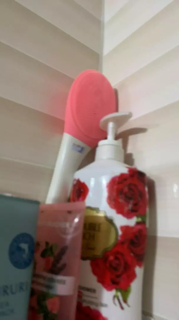 Máy Chà Lưng Silicon Kháng Khuẩn Chống Nước IPX7 - Tẩy Da Chết, Dễ Sử Dụng, Phù Hợp Với Da Nhạy Cảm, Cán Dài Tiện Lợi