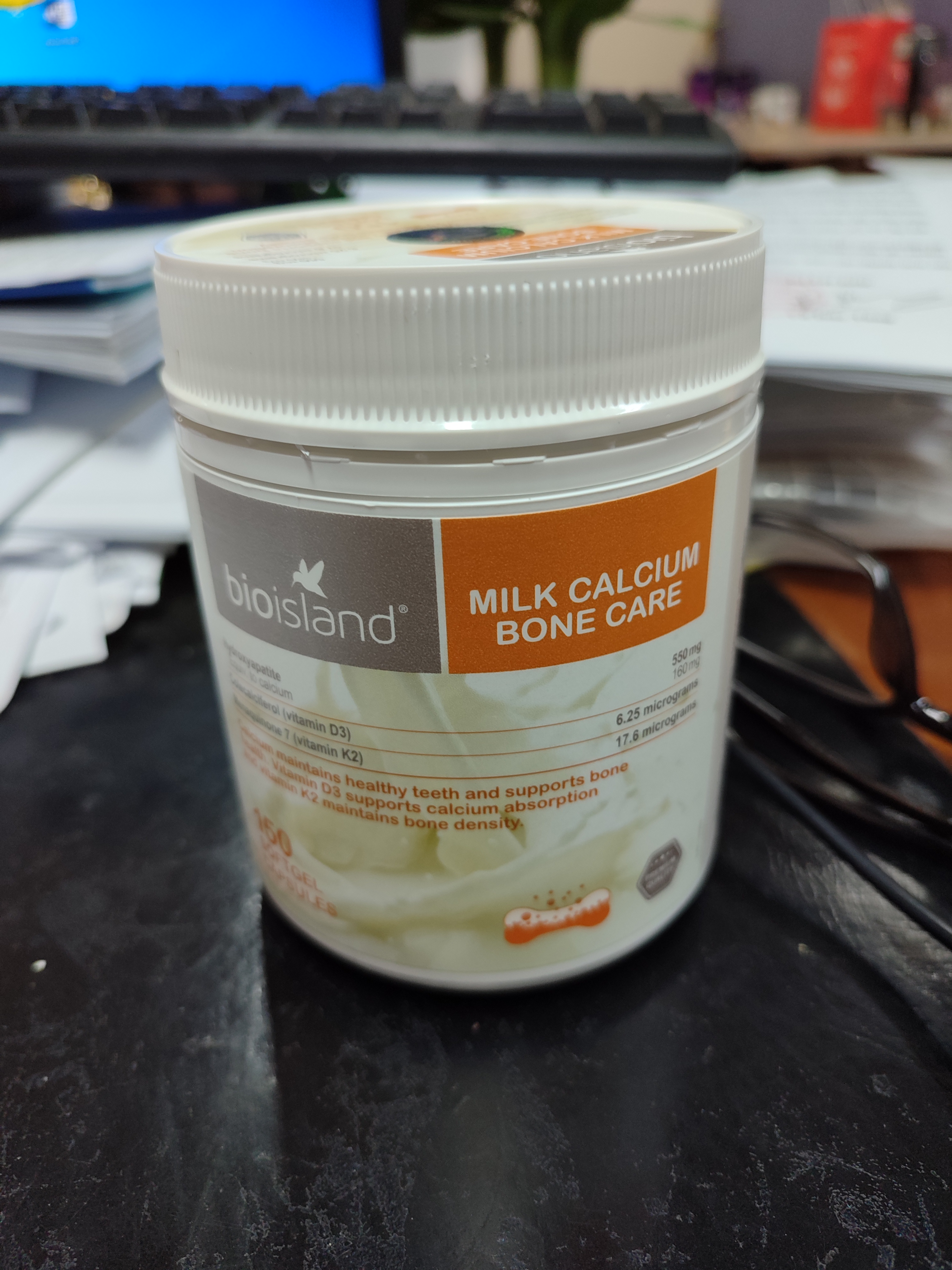 Viên uống bổ sung Canxi Bio Island Milk Calcium Bone Care 150 viên - Hỗ trợ sức khỏe xương và răng chắc khỏe với vitamin D3, K2.