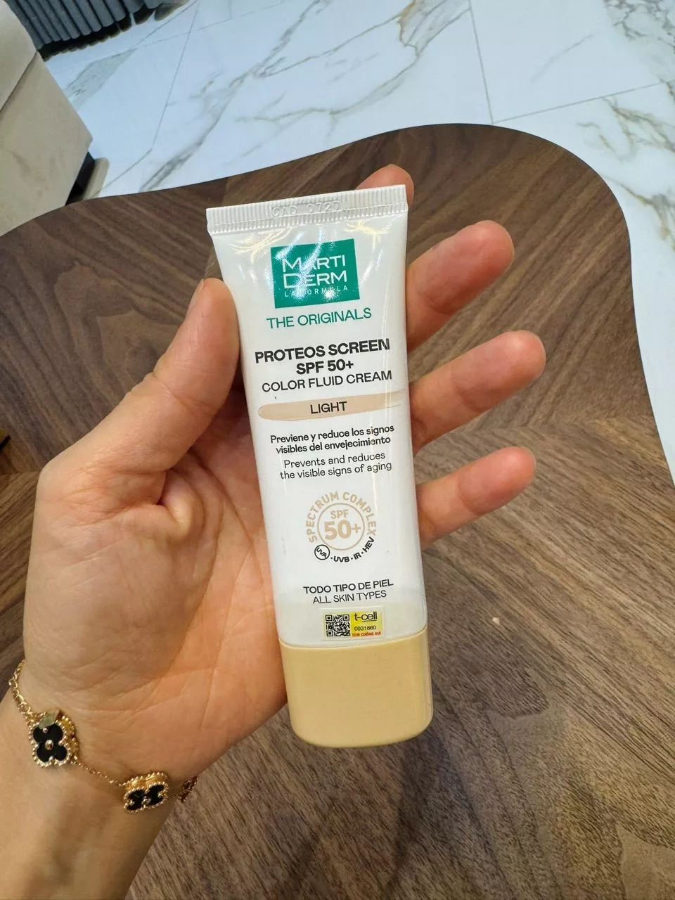 Kem Chống Nắng Nâng Tông MartiDerm Proteos Screen SPF50+ - Kem Lỏng Mịn Mang Lại Làn Da Rạng Rỡ, Bảo Vệ Da Toàn Diện