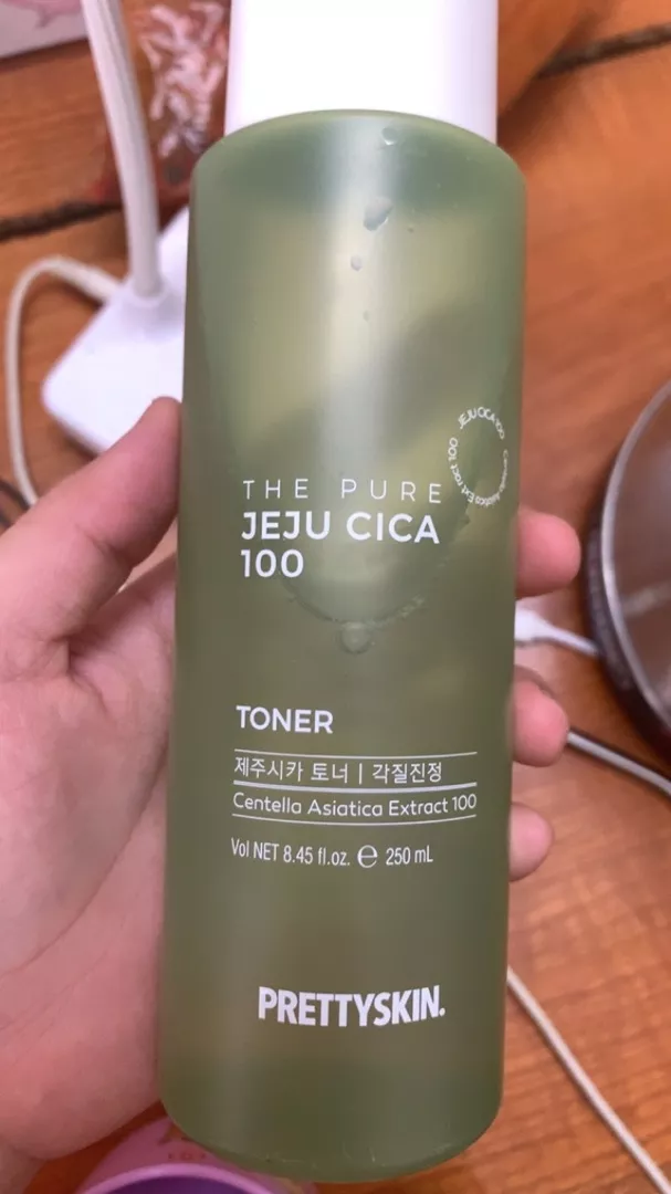 Toner Rau Má Pretty Skin The Pure Jeju Cica 100 - Chiết Xuất Từ Rau Má Thiên Nhiên, Phục Hồi Da Nhạy Cảm, 250ml