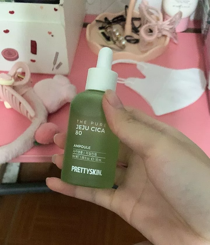 Tinh Chất Rau Má Prettyskin The Pure Jeju Cica 80 Ampoule - Serum Làm Dịu, Kháng Viêm, Tái Tạo Da Cho Làn Da Khỏe Mạnh