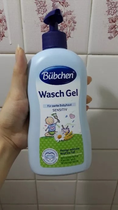 Sữa Tắm Gội Cho Sơ Sinh Bubchen Wasch Gel 400ml - An Toàn, Dịu Nhẹ, Chiết Xuất Tự Nhiên, Không Gây Kích Ứng Da trẻ