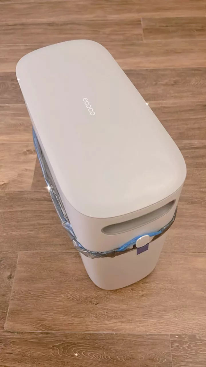 Thùng rác Ecoco E2244 12L - Thiết kế thông minh, nhấn mở tiện lợi cho nhà bếp, phòng tắm và văn phòng - Chất liệu nhựa ABS cao cấp